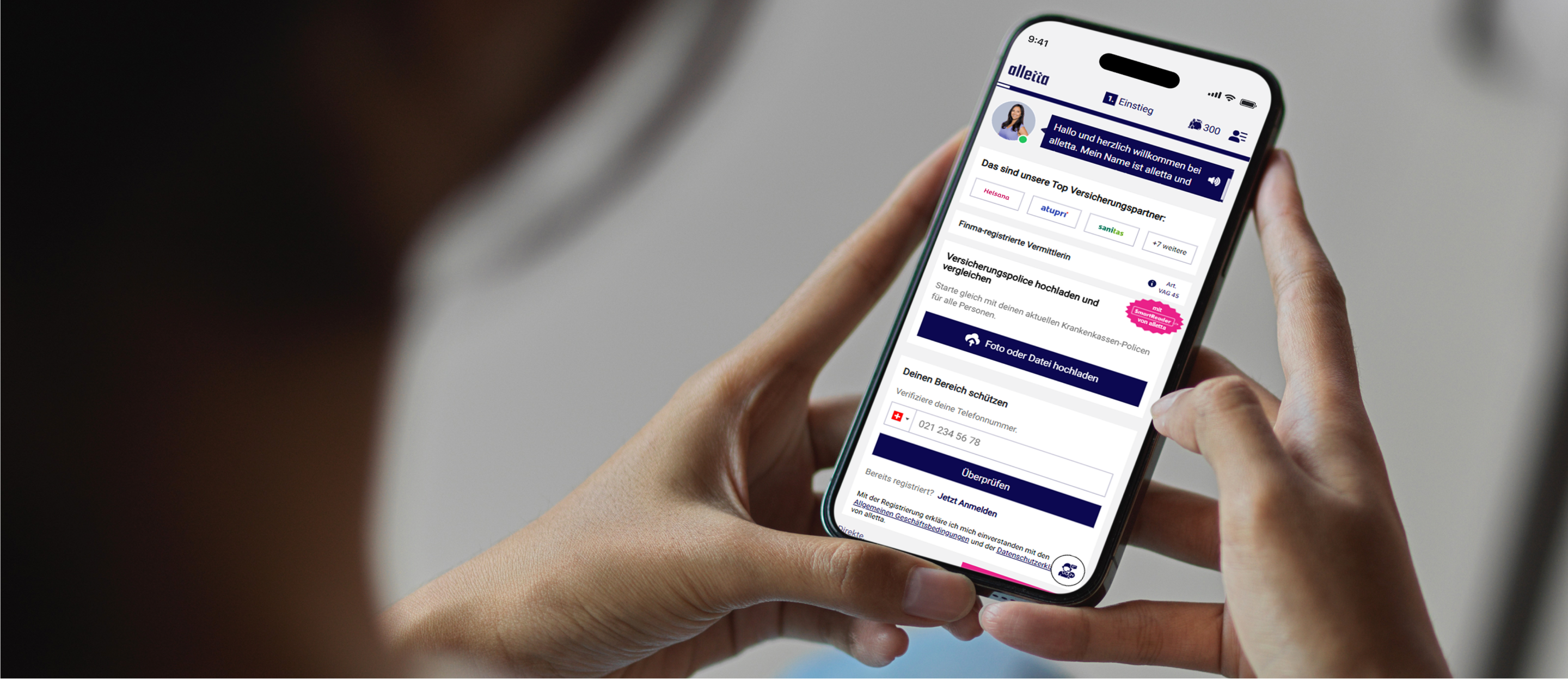 Vergleich der Krankenversicherung auf einem Smartphone